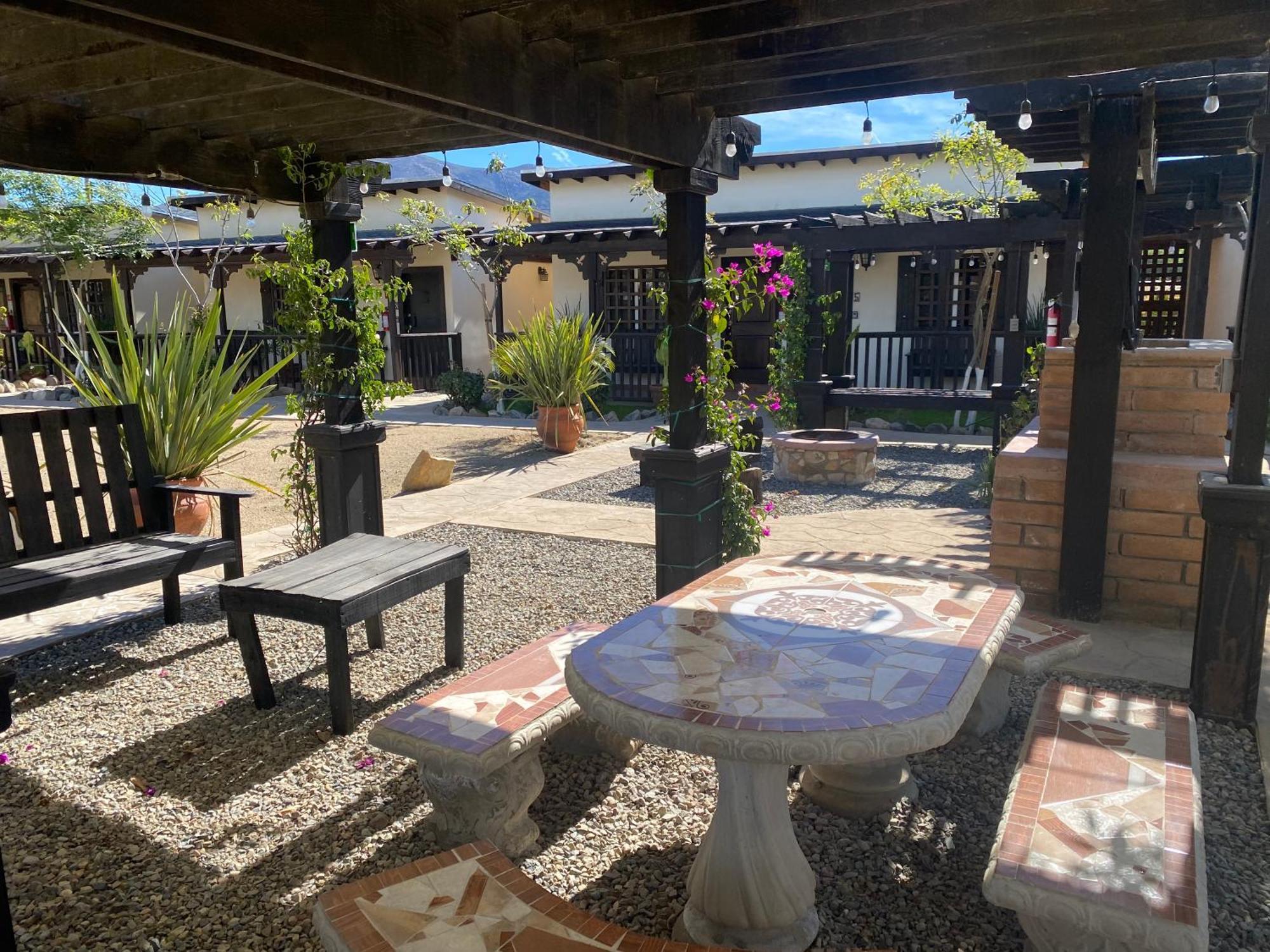 Hotel Estancita Elena à Valle de Guadalupe Extérieur photo